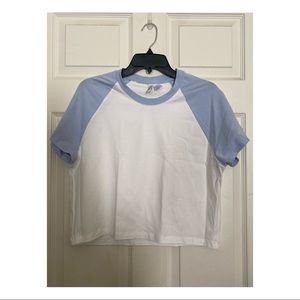 SLIGHTLY USED H&M BASIC TEE